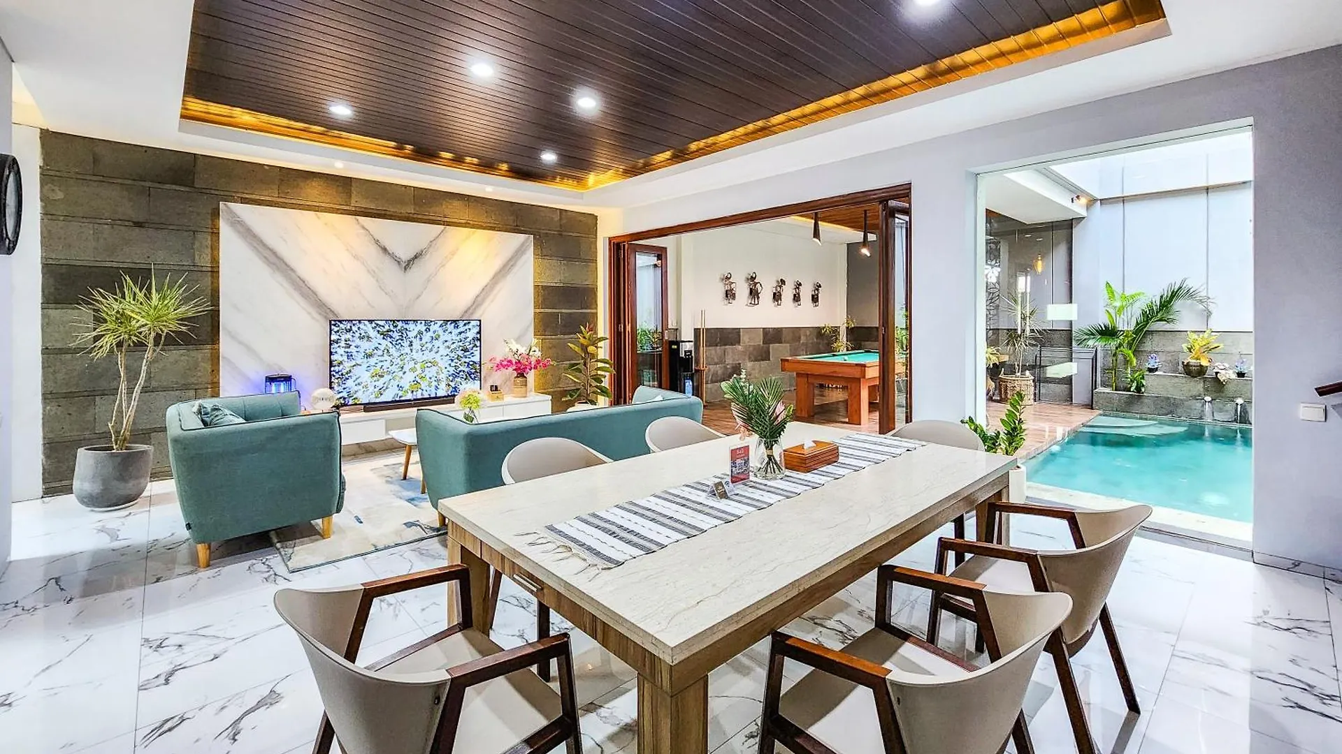 Villa Rumpi Seminyak By Nagisa Bali Legian  Indonesia