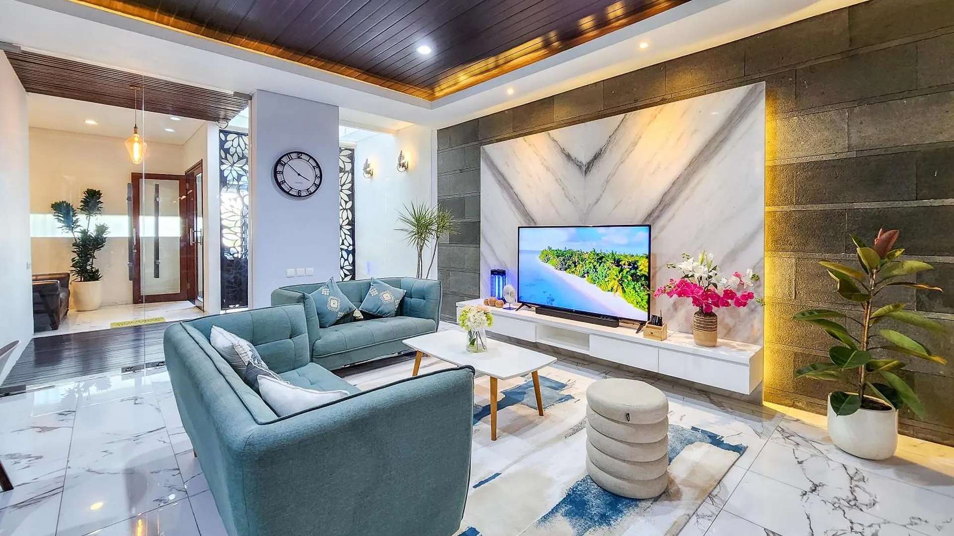 Villa Rumpi Seminyak By Nagisa Bali Legian  Indonesia